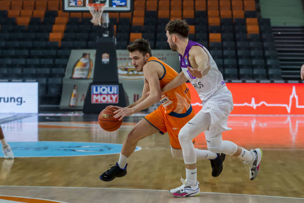 半决赛将对 半决赛将对