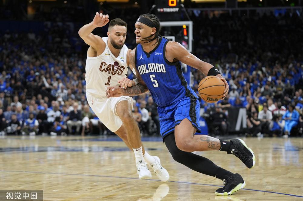 更引发了整 更引发了整