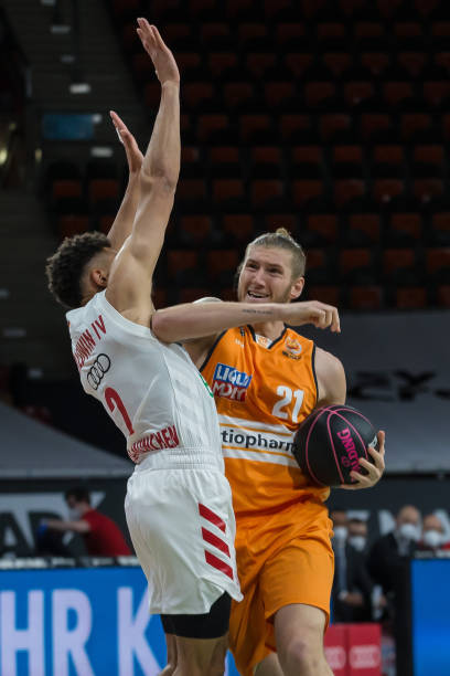 榜中成绩斐 榜中成绩斐